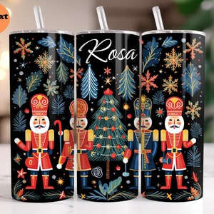 Personalisierter Weihnachten Nussknacker Becher, Nussknacker Puppe Becher, Weihnachtsgeschenk, Nussknacker Geschenk, Weihnachtsbaum Geschenk Becher, Niedliches Weihnachten