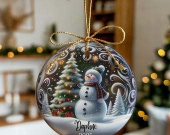 Adorno navideño de cerámica personalizado con forma de muñeco de nieve: regalo de decoración navideña para el árbol de Navidad.