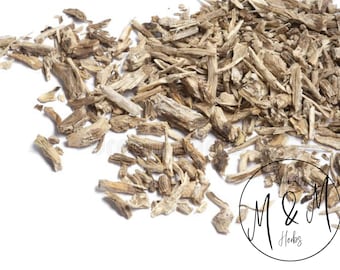 Raiz de chicória - Cichorium intybus L. / Raízes de chicória orgânicas secas e cortadas