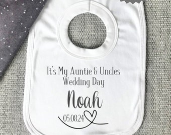 Baby Wedding Favour / Baby Wedding Bib / Baby Wedding Guest / Baby Wedding Gift