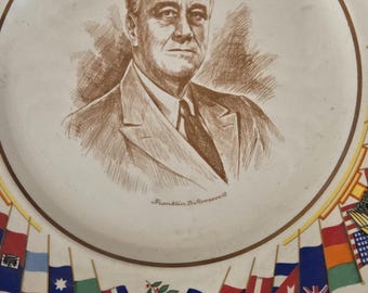 Vintage Sammelteller. Militär Kommandant,und viele mehr. Einwandfreier Zustand.