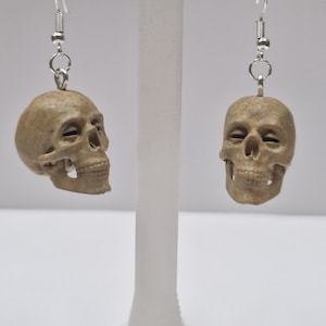 Corinthian's skull earrings