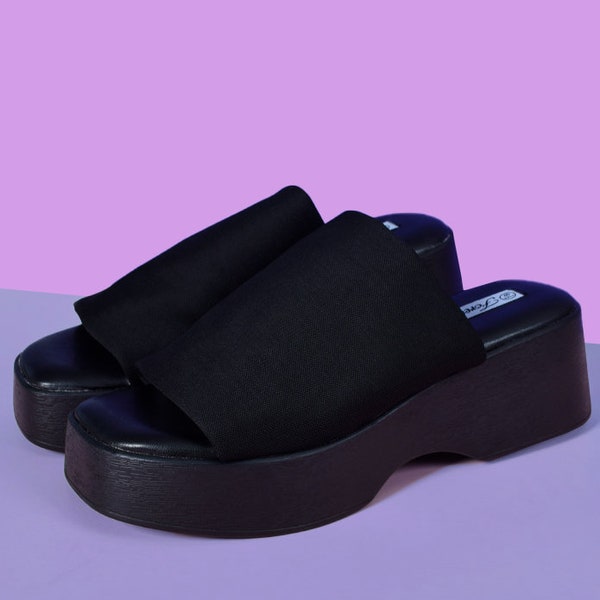 stretchy platform sandals