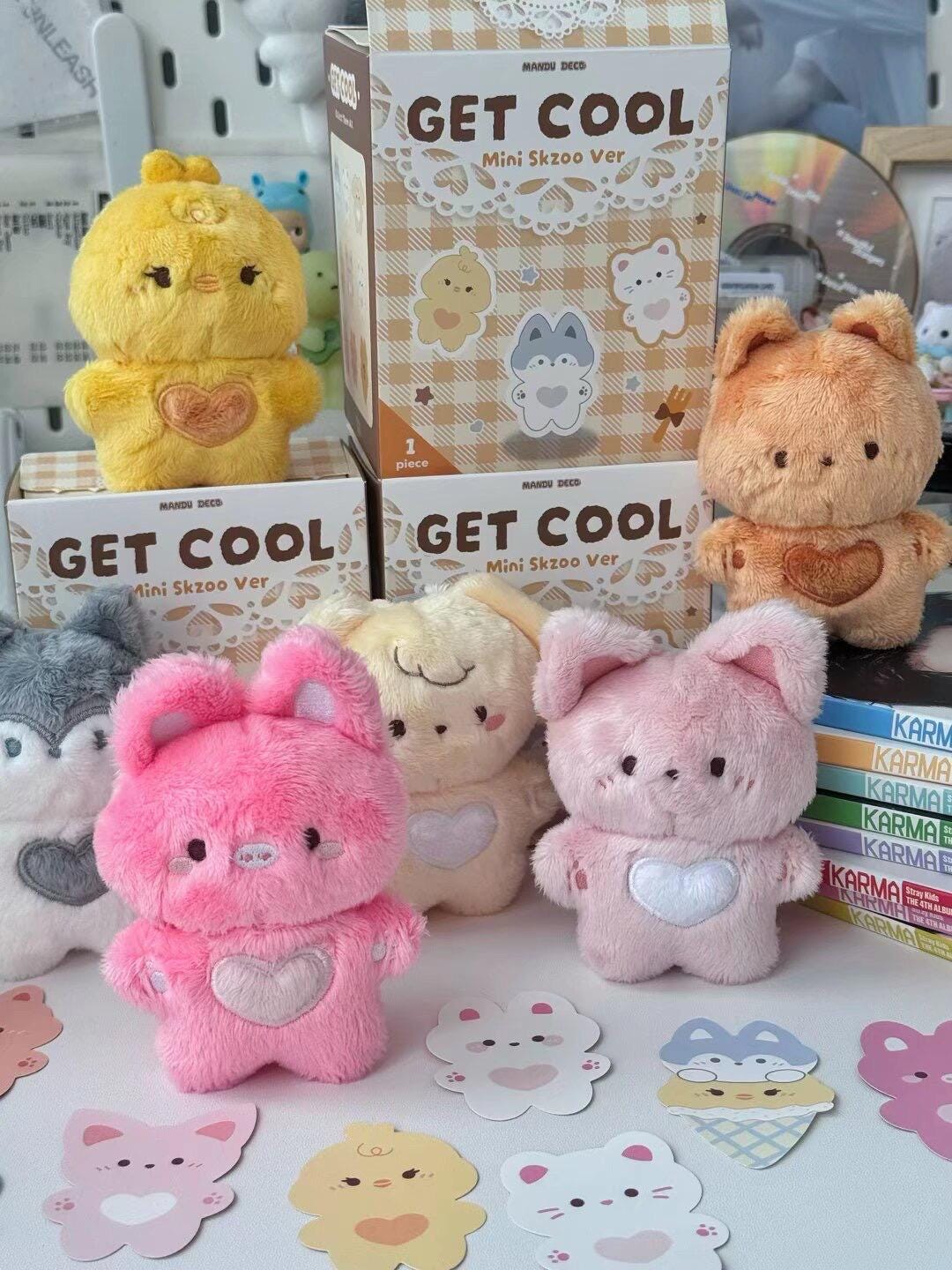 Stray kids skzoo plush - Etsy 日本