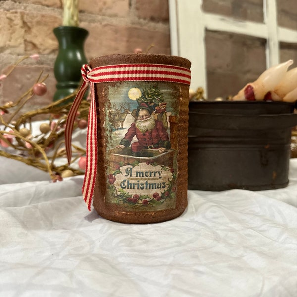 Christmas, Farmhouse, Primitive, Grungy, Rusty Tin Can