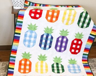 Trapunta per neonati con ananas arcobaleno fatta a mano, tessuti di cotone
