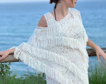 poncho boho de punto con flecos, chal de medio tiempo ligero, capa artesanal para mujer, chal poncho boho chic, poncho estilo boho hippie.
