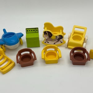 Vintage Fisher Price loose little people lot