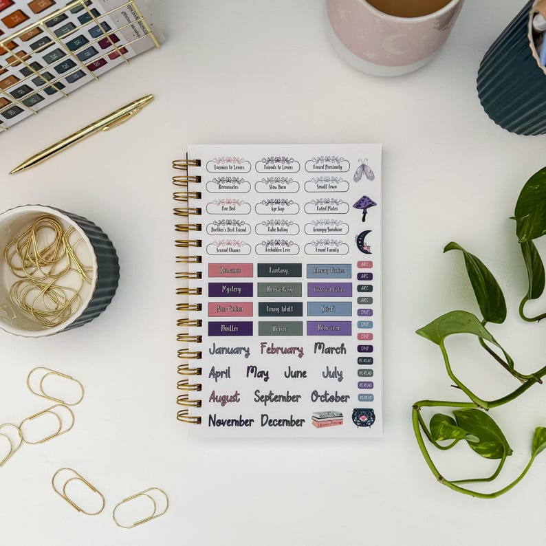 Reading Tracker Journal, Softcover Book Review Planner image 6