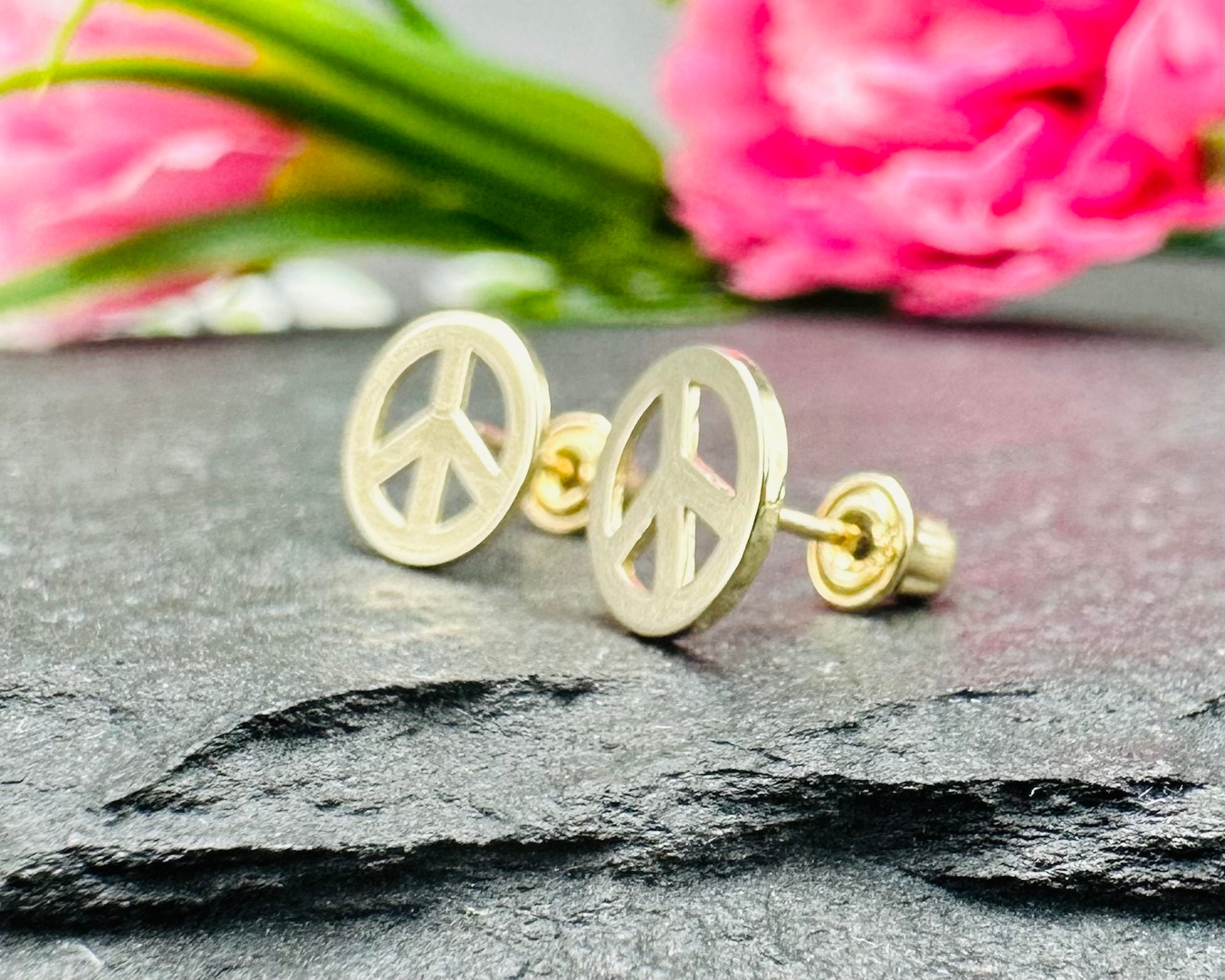 【AMBUSH】PEACE EARRING GOLD AMBUSH】PEACE EARRING / GOLD - メルカリ