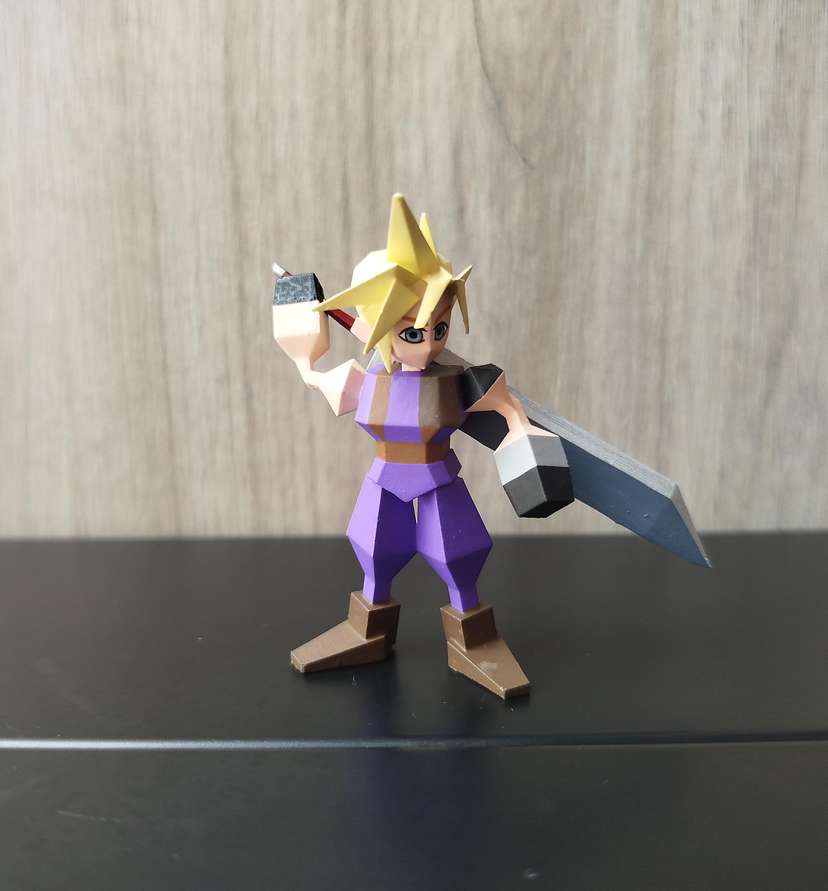 FFVII Figure Cloud Strife W/ Buster Sword/ Cloud Con Espada