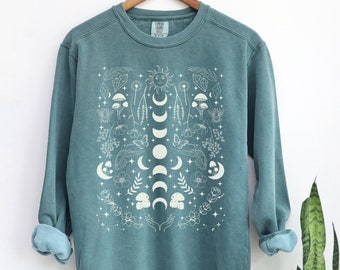 Comfort Colors, Celestial Moon Shirt, Moon Phases Tshirt, Moon Tshirt, Witchy Tshirt, Nature Shirt, Celestial Moon Tshirt, Graphic Tee