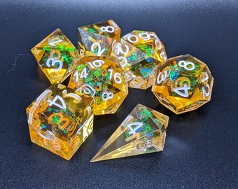 Lemon Squeezy - Set di dadi con bordo affilato da 7 pezzi