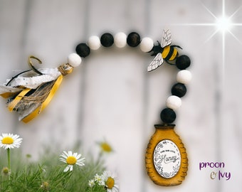 Bee Themed Gifts, Farmhouse Bead Garland, Wooden Bee, Tiered Tray Bead