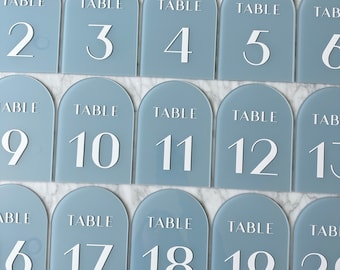 arch luxe acrylic table numbers | wedding table numbers | acrylic wedding table numbers | arched table numbers | modern wedding sign