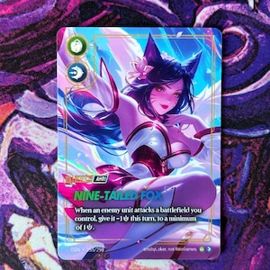 Ahri - Riftbound TCG Anpassat Alt Art Legend-kort *Folie* och *Relief*