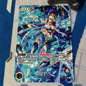 Marco Hybrid - Leader artistique alternatif personnalisé TCG en une pièce *foil* et *gaufrage*