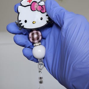 Kitty nurse badge reel/nurse badge reel