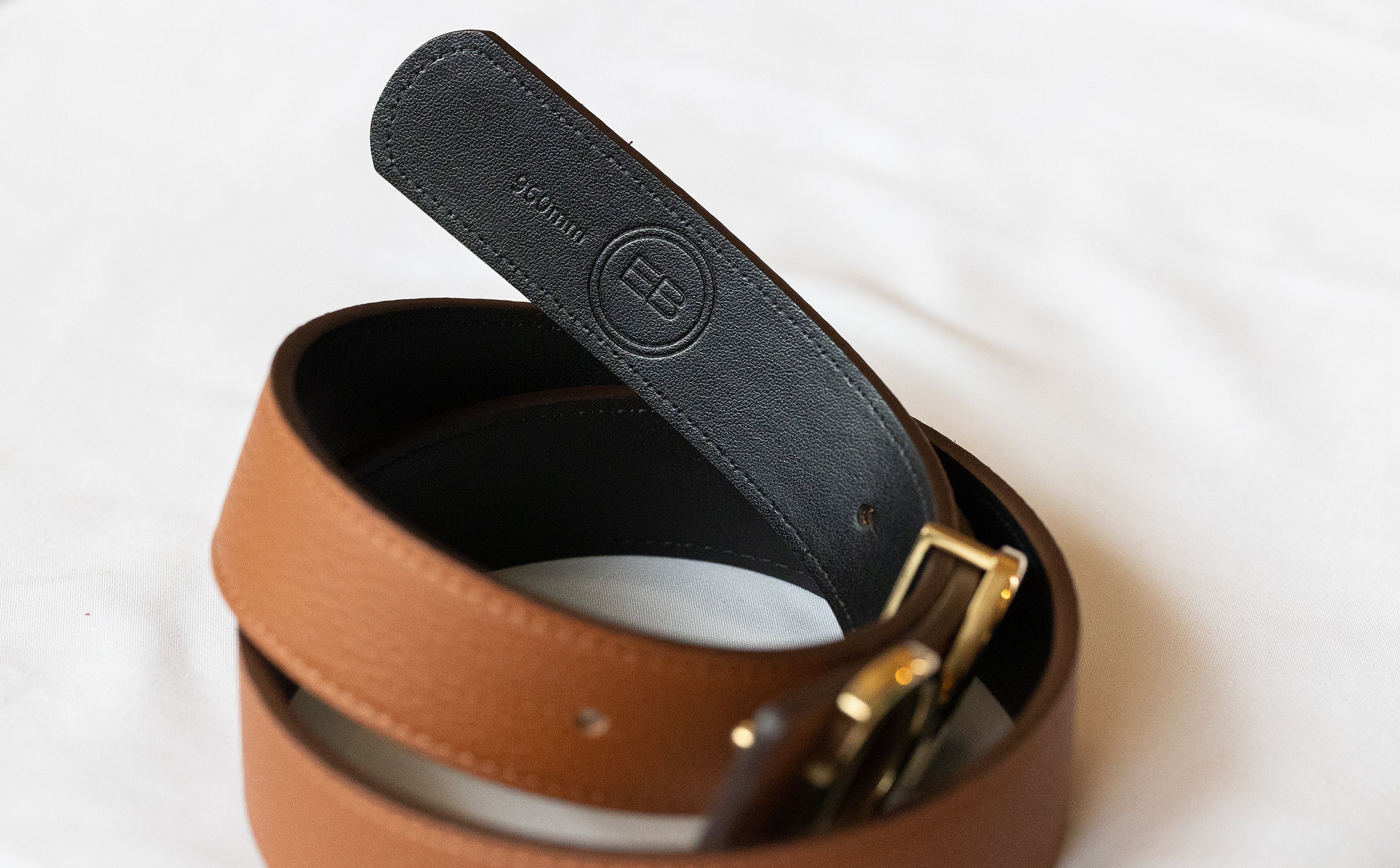 reversible horsebit belt