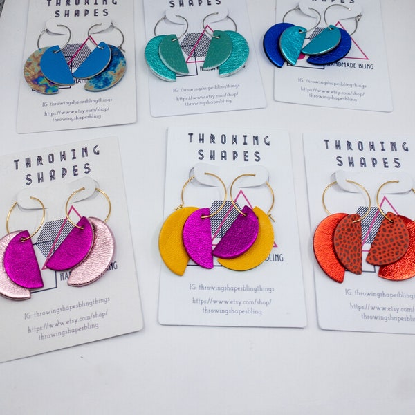 Boucles d'oreilles superposées en cuir métallisé : boucles d'oreilles pendantes demi-cercle