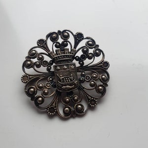 Vintage Biarritz pin brooch