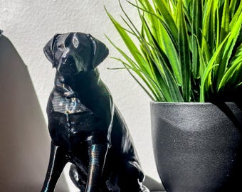 Labrador Figurine: Dog Memorial Statue, Housewarming Gift 3D Printed