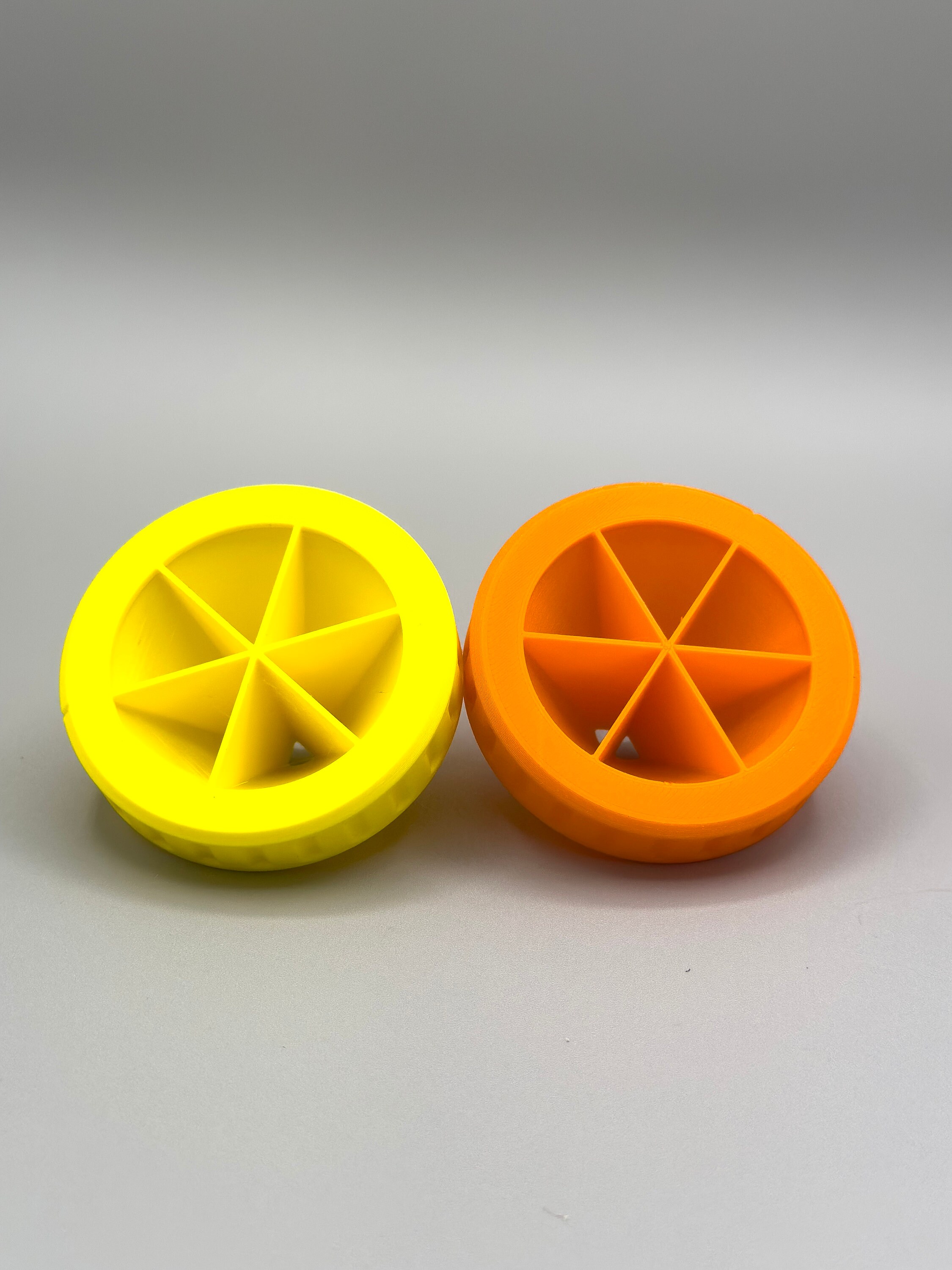 How to Make Gnat Traps: 5 Best Methods - MSN - Fruit Fly Jar Trap