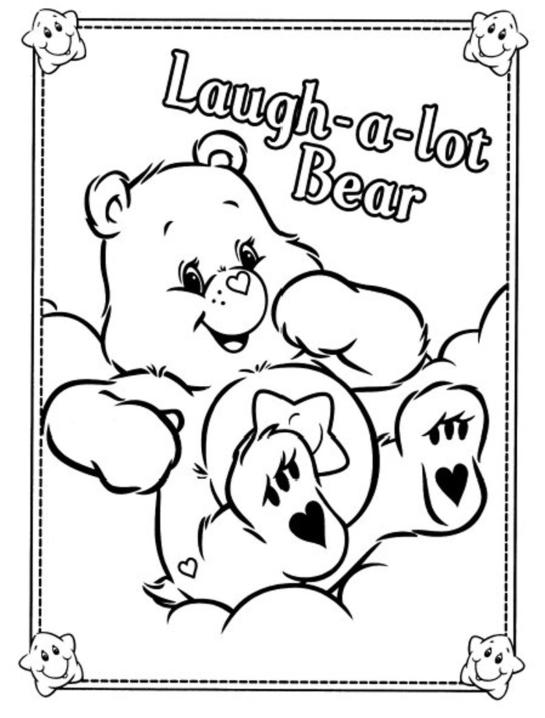 Peut inclure: Illustration en noir et blanc de Laugh-a-lot Bear, un personnage de Care Bear. L'ours est assis sur un nuage et a une &eacute;toile sur le ventre. Le texte "Laugh-a-lot Bear" est &eacute;crit au-dessus de l'ours.