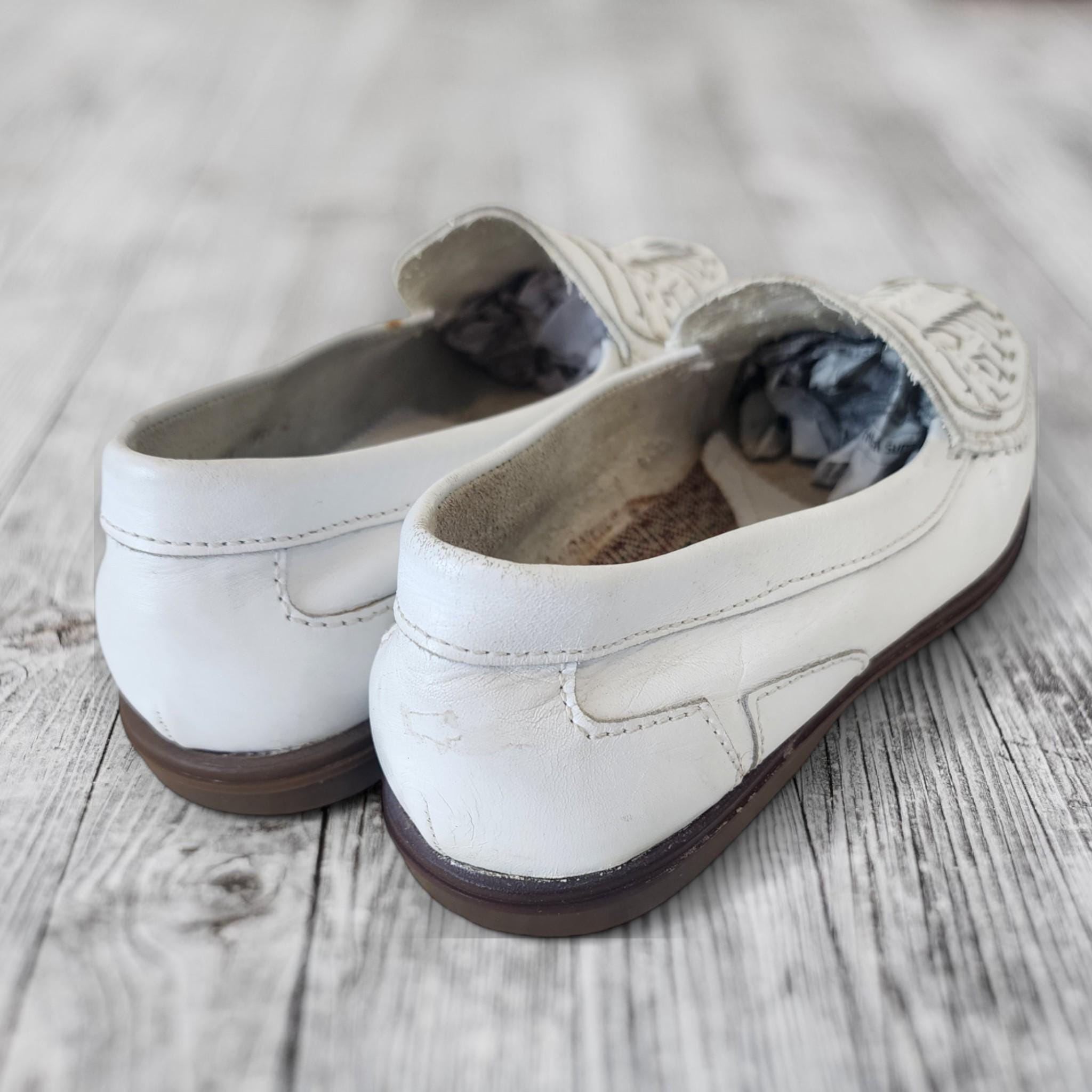 EUC Vintage Rosetti white leather, Italian‎ style, penny loafers sz 10 Womens Suede Loafers Classic Lug Sole Low Heel Slip on Penny  main image 2