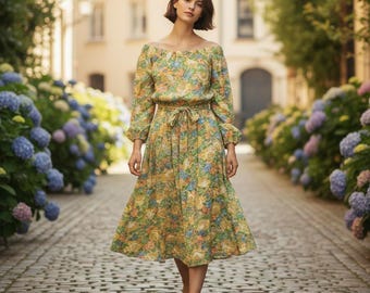 1970s Vintage Boho Floral Summer Midi Dress, Size 8 to 10 | Retro Spring Fashion
