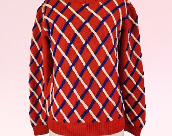 Vintage Boho 70s Handknit Cozy Wool Jumper Sweater - Red | Size 10 | Women's Retro Winter Fashion