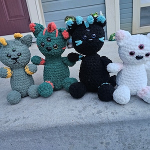 Zyphurr The Alien Kitty Crochet Amigurumi Pattern