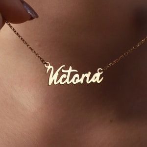 Personalized Kids Name Necklace for Mom, Custom Name Pendant, Mom Jewelry with Children’s Names, Family Name Necklace, Gifts for Her