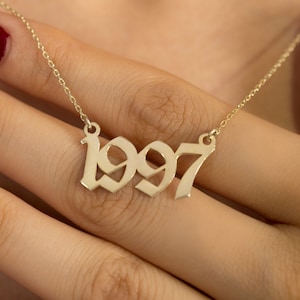 14K ソリッド ゴールド カスタム デート ネックレス、ガールフレンドへのパーソナライズされた記念日のギフト、ゴールド チャーム ネックレス、恋人向けのカスタム デート ネックレス