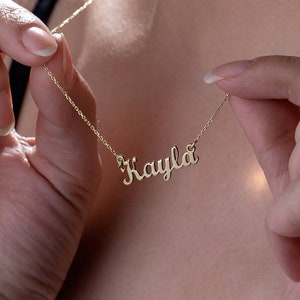 Joyería de plata personalizada para mujer, collar con nombre para mamá, collar con nombre para recién nacido, regalo personalizado para baby shower, regalo para nuevos padres.
