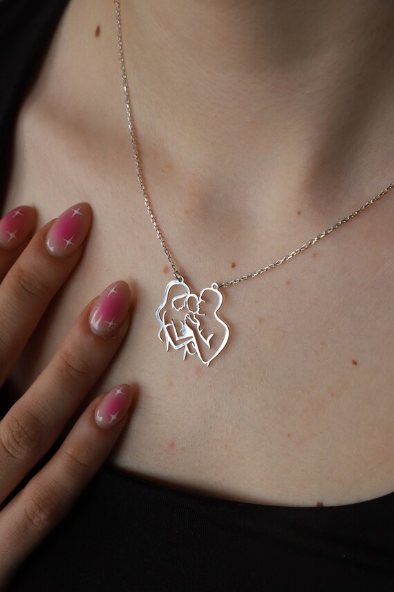 Silhouette necklace hotsell for mom