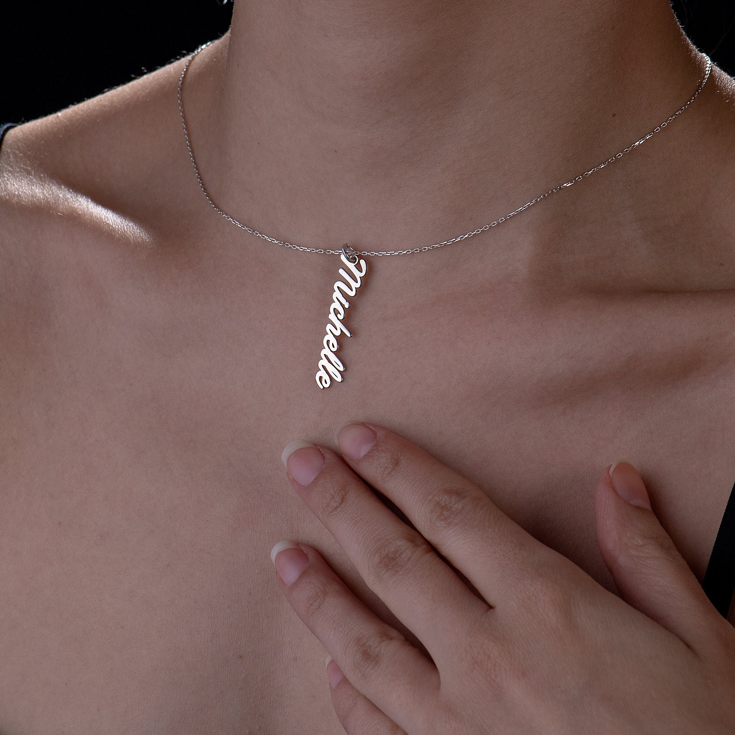 Collana Con Foto Personalizzata A Proiezione – Barra In Argento Sterling Con Nome Inciso – Regalo Emozionale
