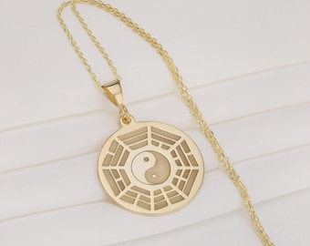 Collar Yin Yang Bagua: Joyería Feng Shui de plata esterlina