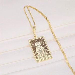 The Magician Tarot Necklace, The Magician Major Arcana Jewelry, Mystic Card Necklace, Occult Tarot Necklace, Tarot Lover Gift,Spiritual Gift
