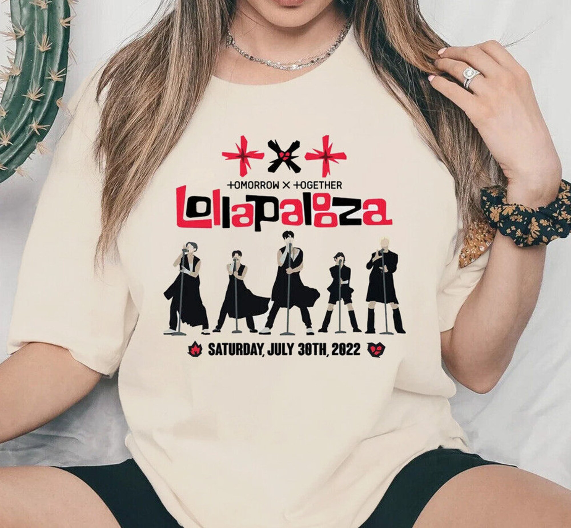 2022 Lollapalooza 2022 TXT T-Shirt 2022 Lollapalooza 2022 TXT T-Shirt