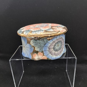 Porcelain floral trinket dish