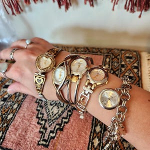Silver Dolphin Watch - Etsy display picture 2