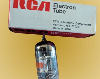 RCA 6AM8A Audio Electronic Vintage Amp Radio TV Valve Ham Vacuum Nos Tube 9 Pins