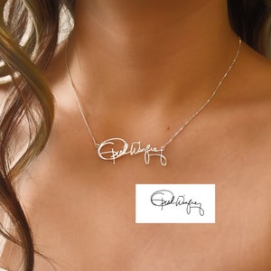 Custom Handwriting Necklace • Personalized Signature Jewelry • Actual Signature Necklace• Meaningful Personalized Signature•NecklaceMom Gift