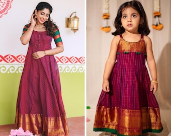 Ensemble de robe magenta Pattu Pavadai pour maman et fille | Robe de soirée indienne faite main en coton Narayanpet de créateur ethnique pour femme et fille