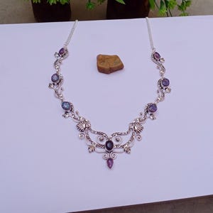 Hermoso collar de ópalo y amatista / Collar bañado en plata 925 / Collar hecho a mano / Collar de diseñador / Collar de piedras preciosas de amatista