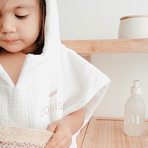 Marin le poncho de bain personnalisé pour bébé