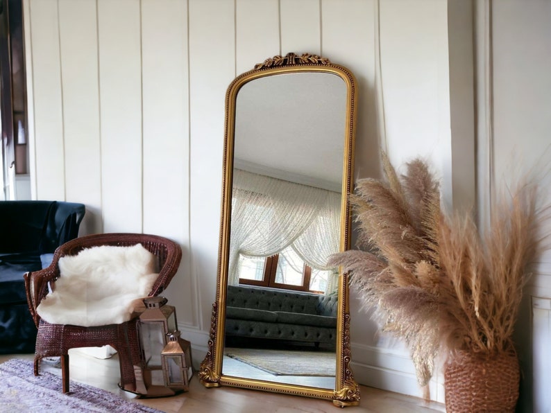 floor length mirror in the farmhouse decor.