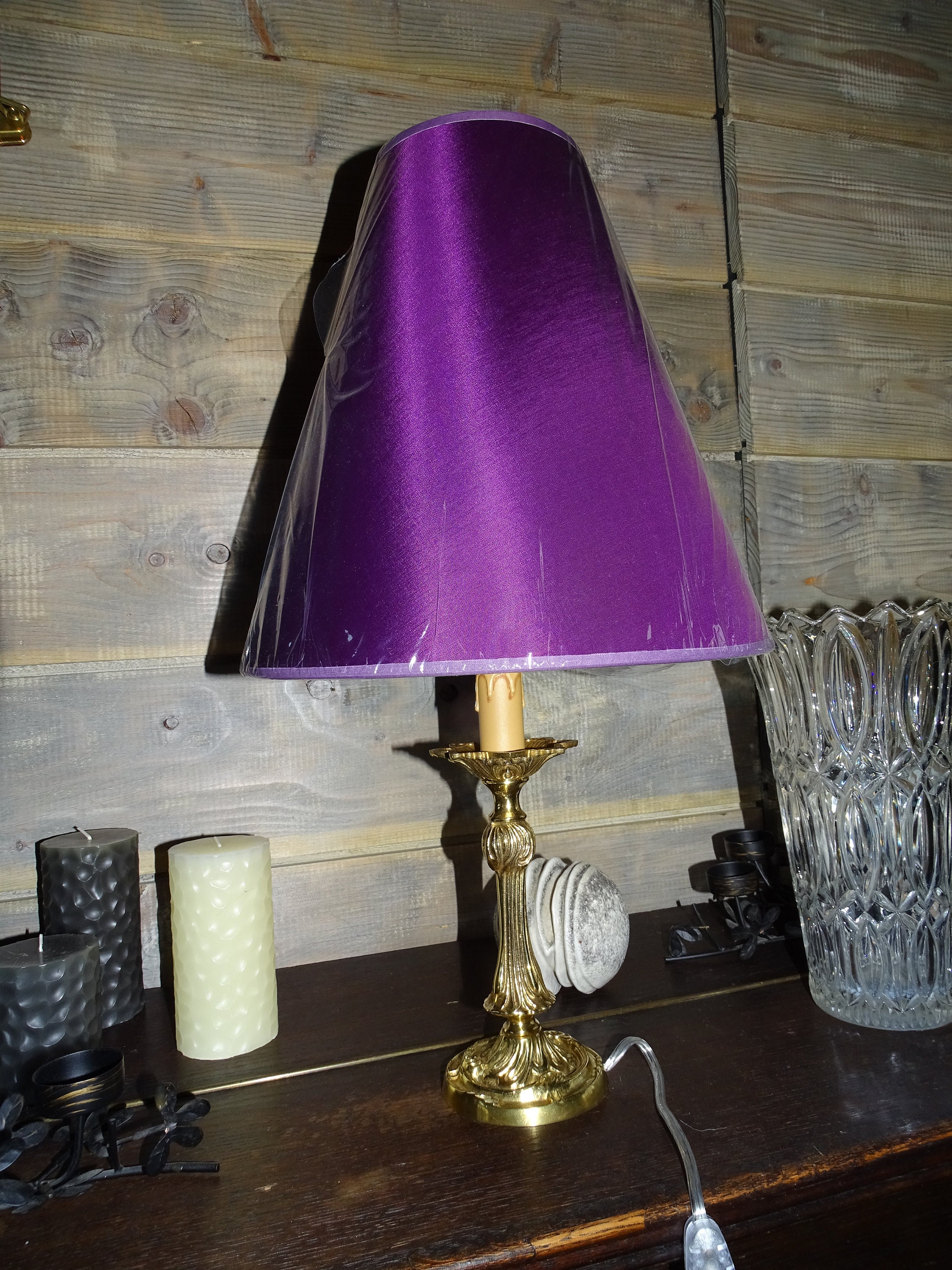 Lampe Ancienne Restaurée en Laiton Abat-Jour Violet