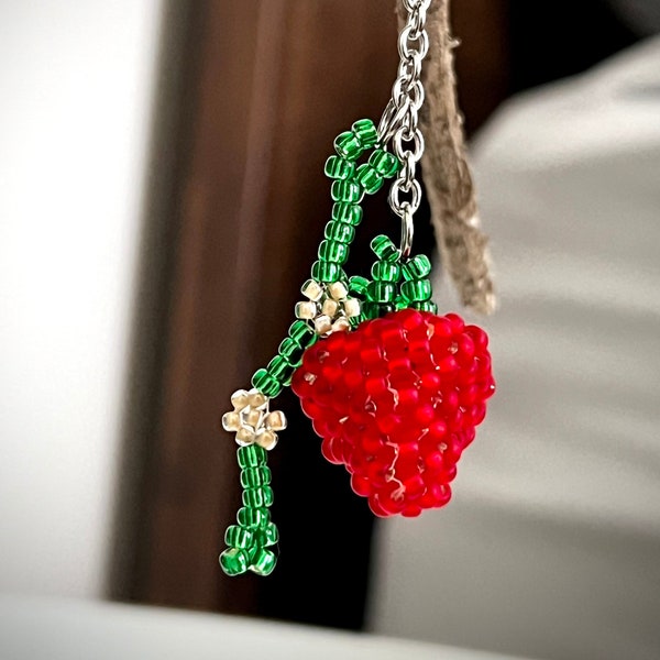 Strawberry keychain - beaded strawberry keychain with flowers - seed bead keychain - handmade beaded stitch keychain